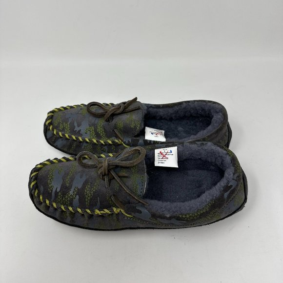 LL Bean Boys KIDS Slippers Camouflage Moccasins Suede Sheepskin Shearling - Picture 1 of 11